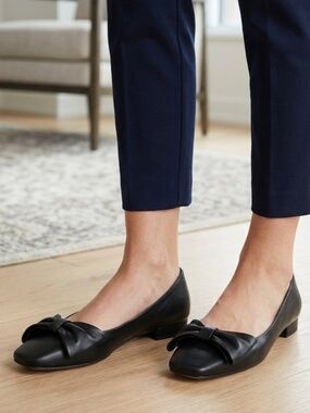 L'Intervalle Black Leather Square Toe Bow Flats - Size EU 40 (9-9.5)